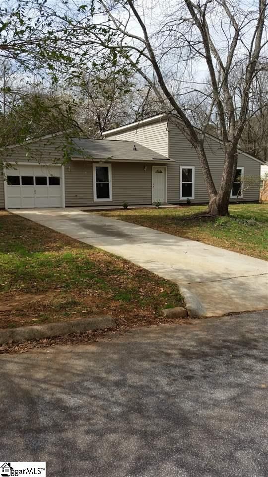 Property image 1 at 123 Burlington Avenue, Greer, SC 29650
