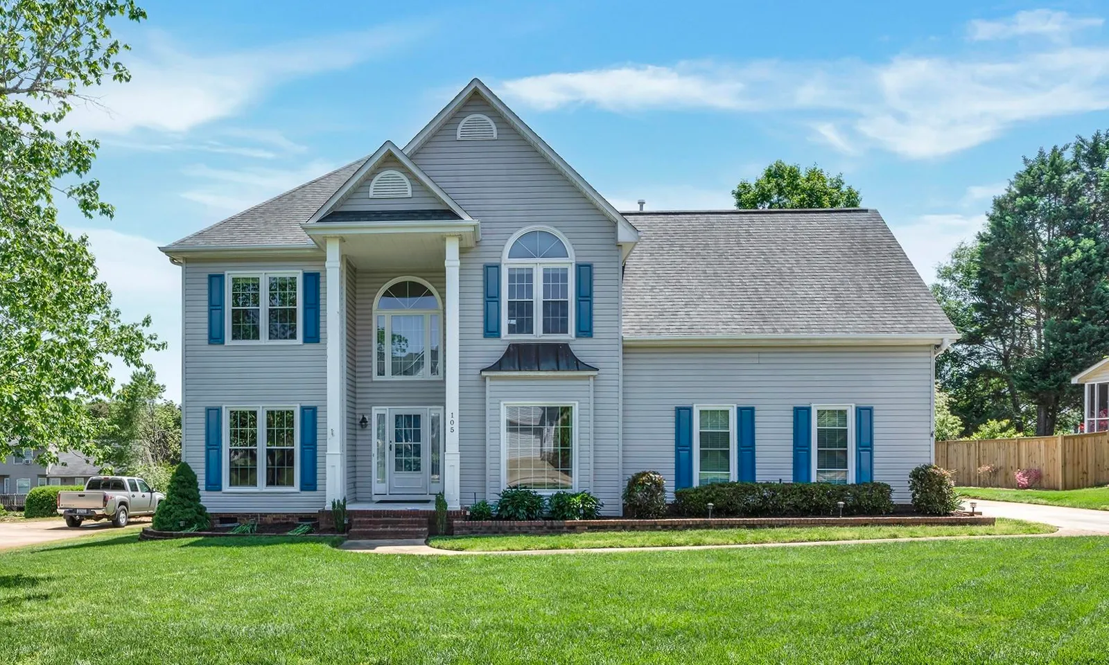 Squires Creek, Simpsonville Community