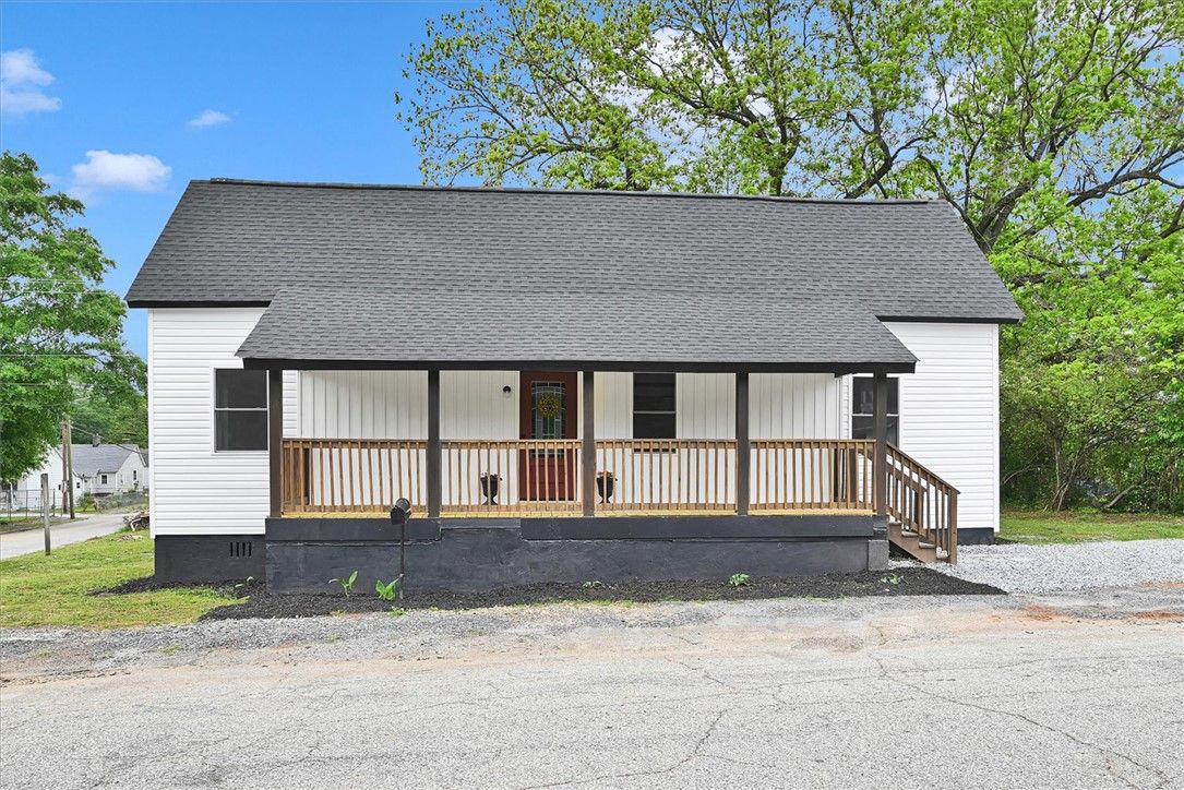 Main image of property at 203 Lewis Street, Belton, SC 29627