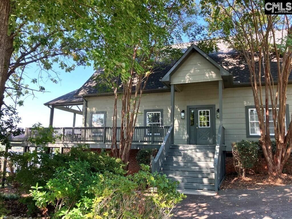 Main image of property at 33 Mariners View Road, Prosperity, SC 29127
