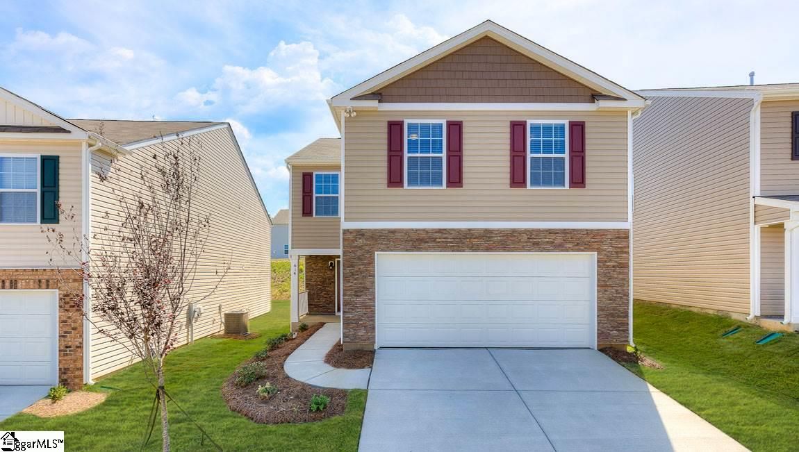 Main image of property at 1075 Summerlin Trail, Duncan, SC 29334